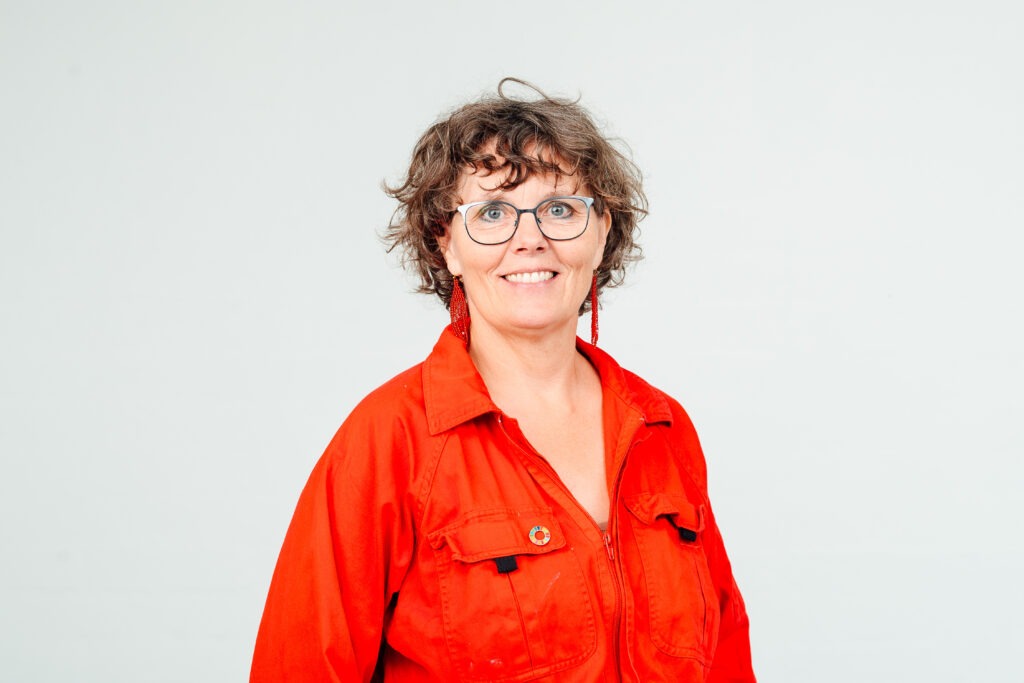 Lisbet Krogh Nielsen, underviser