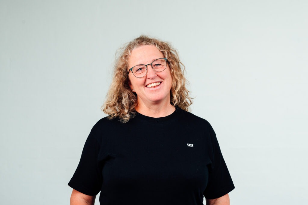 Elly Henriksen, husassistent